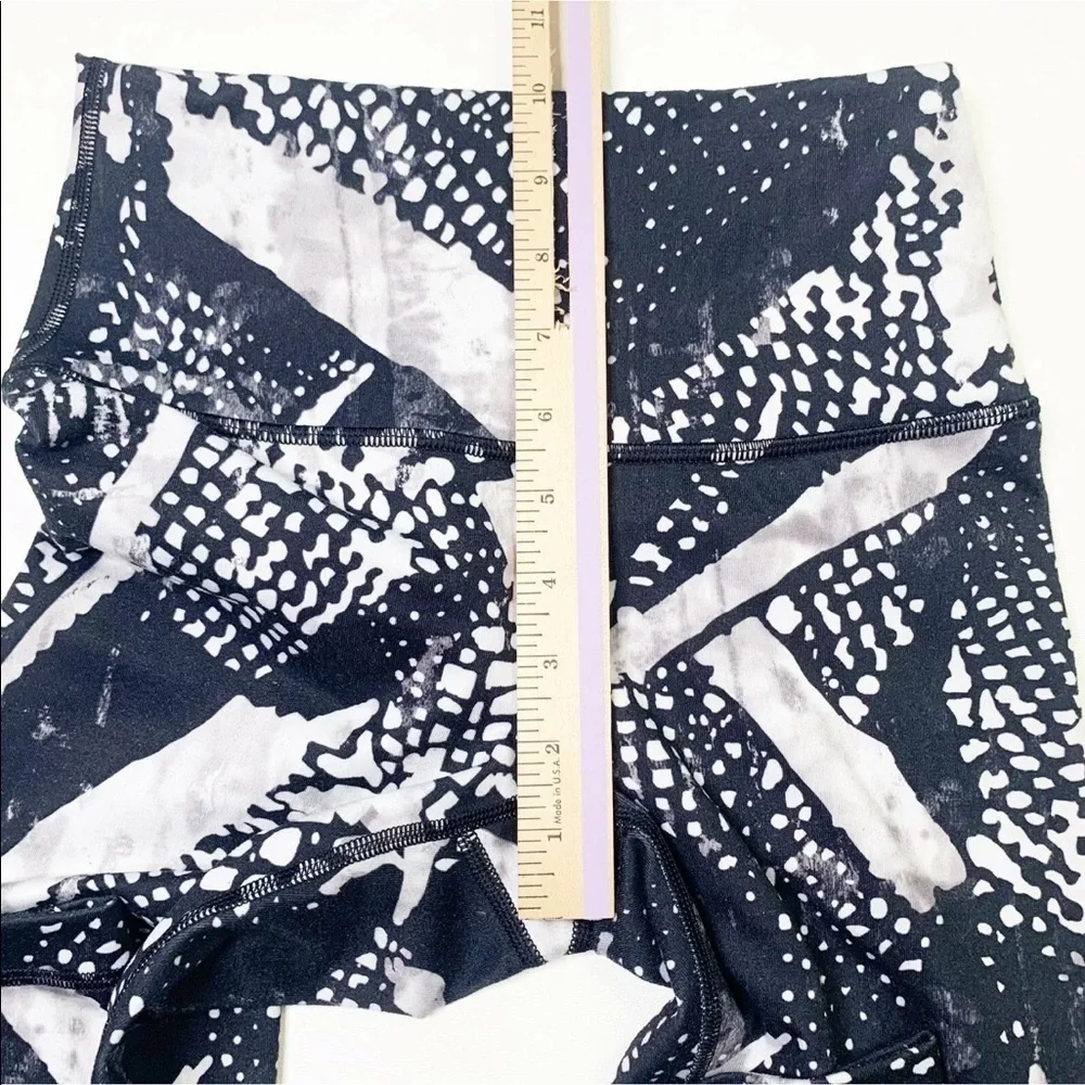 Lululemon High Times Pant Full On Luon Static Sz 4